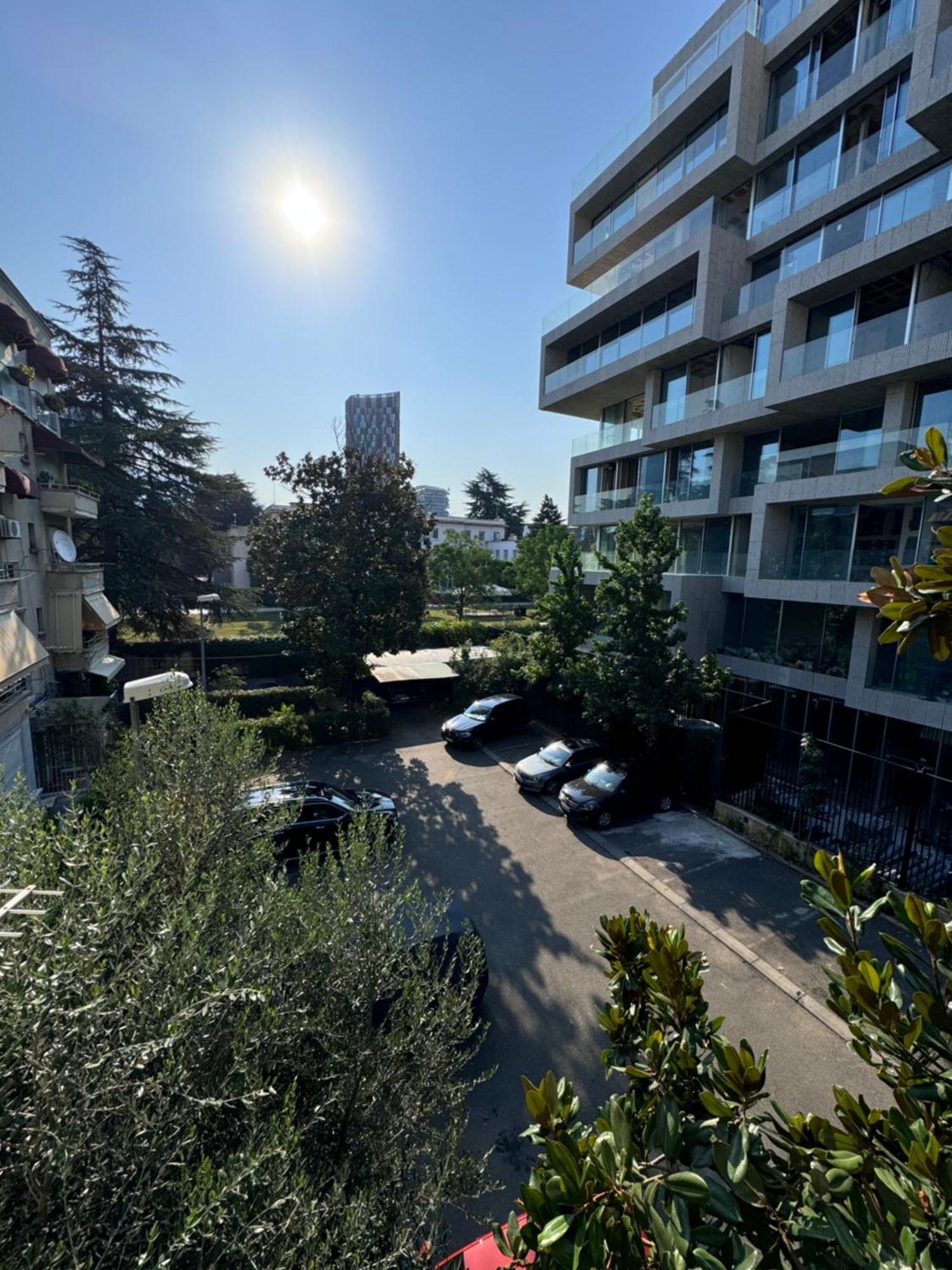 Ferienwohnung The Hidden Gem Of Blloku Tirana Exterior foto